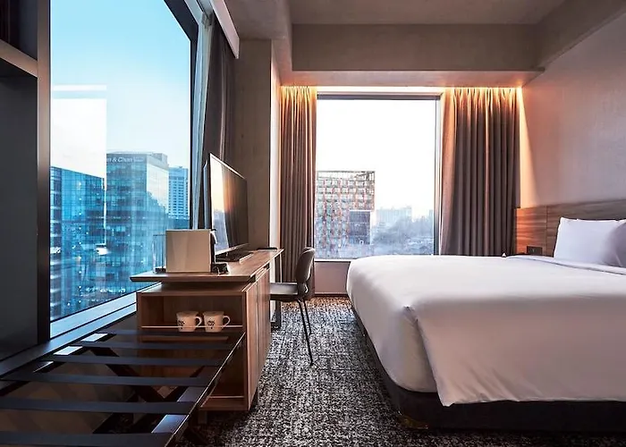 Hotel In 9